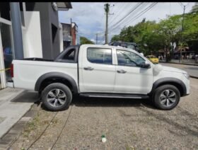 Camionetas 4×4 / Todoterreno Nuevo JAC T8 CAMIONETA 4X4 DIESEL 2025