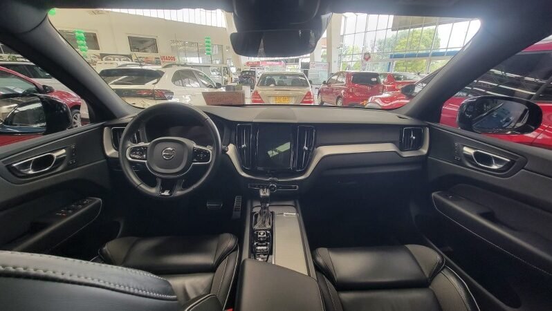 
								Volvo XC60 full									