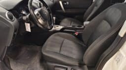
Nissan Qashqai full									