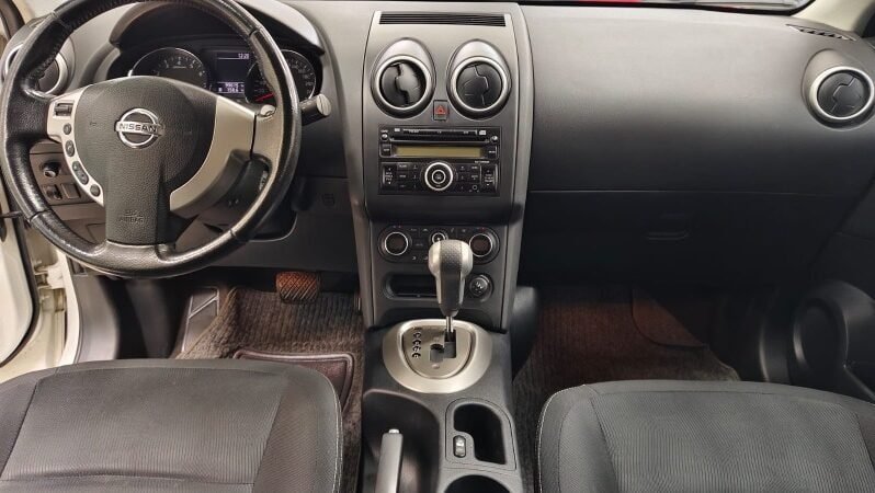 
Nissan Qashqai full									