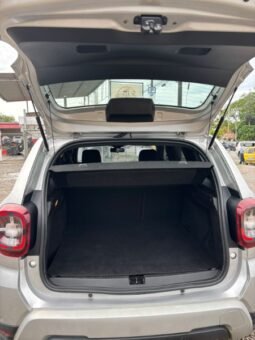 
										Renault Duster full									