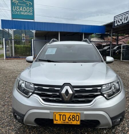 
								Renault Duster full									