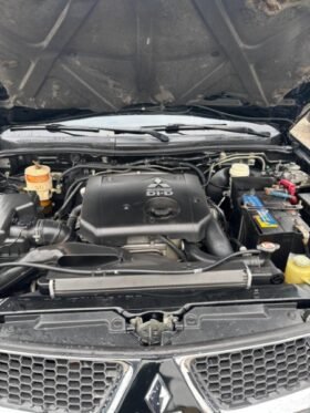 MITSUBISHI NATIVA