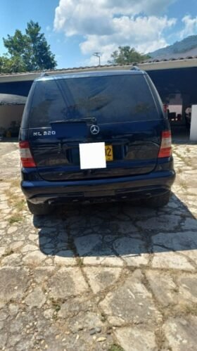 Mercedes-Benz ML320