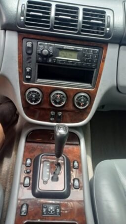 Mercedes-Benz ML320