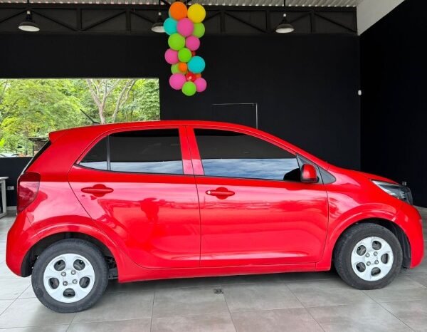 
								Kia Picanto full									