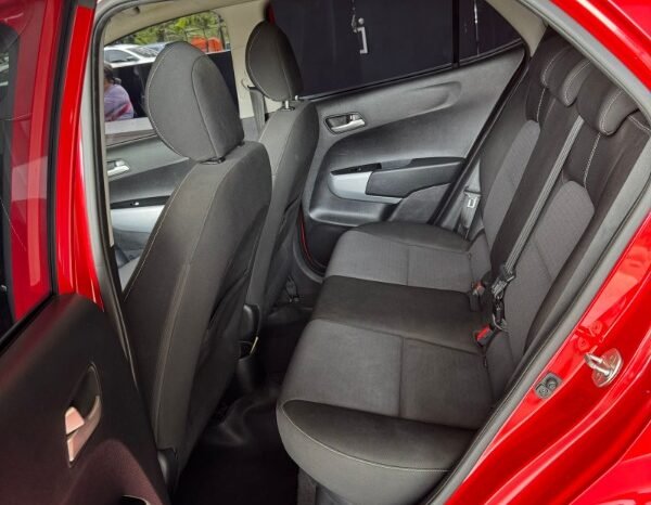 
								Kia Picanto full									