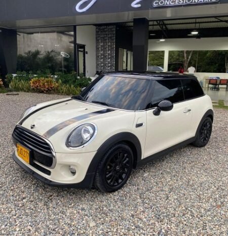 
								Mini Cooper 2019 full									