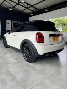 
										Mini Cooper 2019 full									