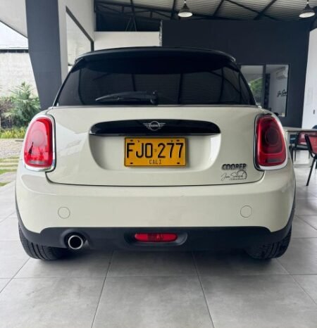 
								Mini Cooper 2019 full									