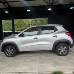 
										Renault Kwid full									