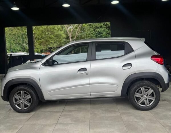 
								Renault Kwid full									