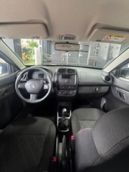 
										Renault Kwid full									