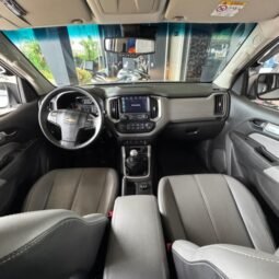 
										Chevrolet COLORADO full									