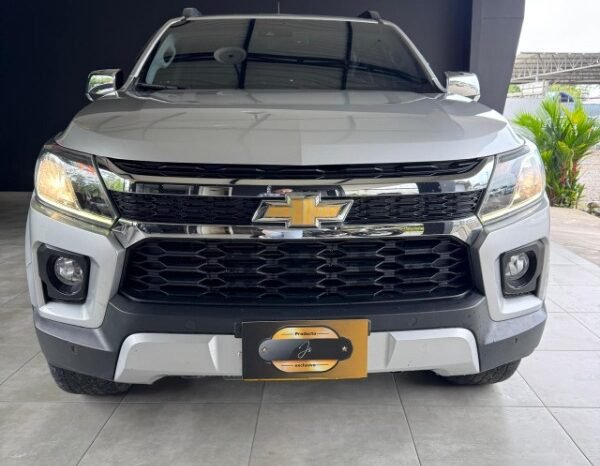 
								Chevrolet COLORADO full									