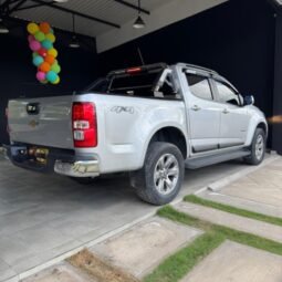 
										Chevrolet COLORADO full									
