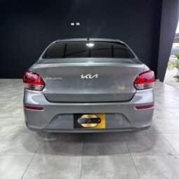 
										Kia Soluto full									