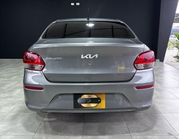 
								Kia Soluto full									