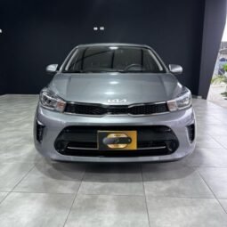 
										Kia Soluto full									