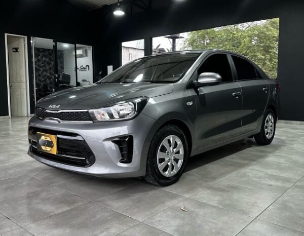 
								Kia Soluto full									