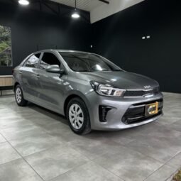 
										Kia Soluto full									