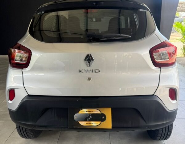 
								Renault Kwid full									
