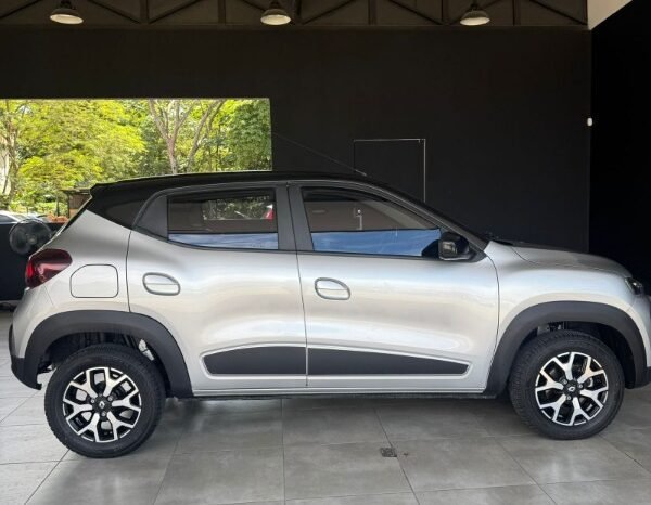 
								Renault Kwid full									