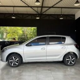 
										Renault Sandero Exclusive full									