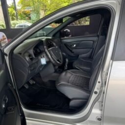 
										Renault Sandero Exclusive full									