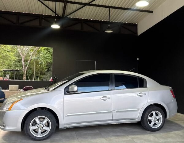 
								Nissan Sentra full									