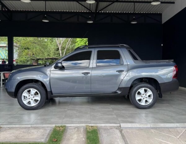 
								Renault Duster Oroch full									