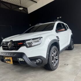 Renault Duster Iconic