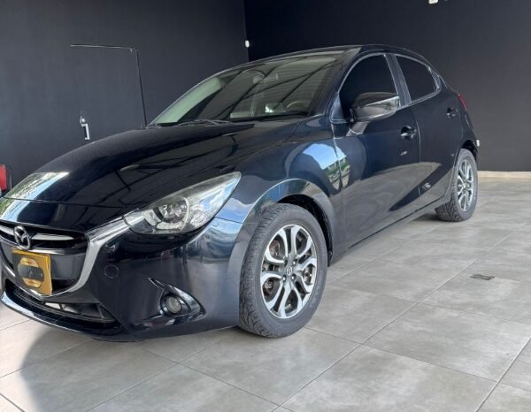 
								Mazda 2 gran touring full									
