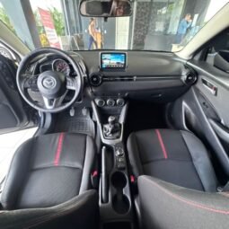 
										Mazda 2 gran touring full									