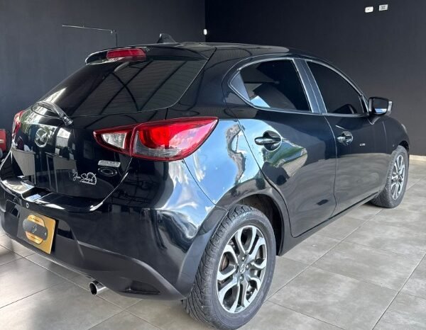 
								Mazda 2 gran touring full									