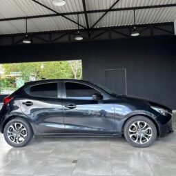 
										Mazda 2 gran touring full									