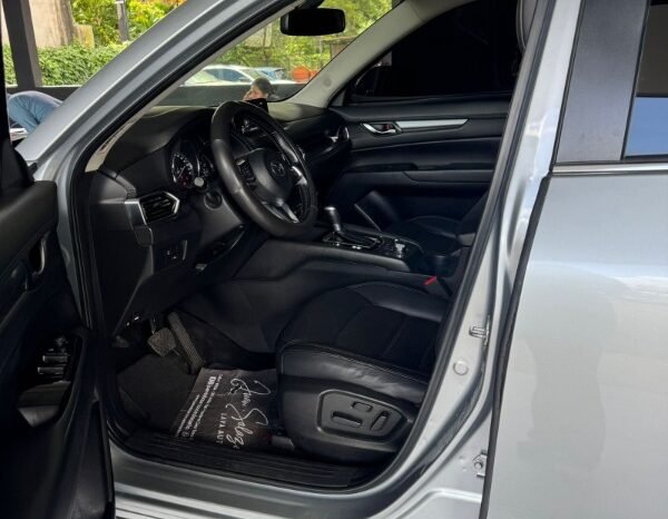
								Mazda CX5 full									