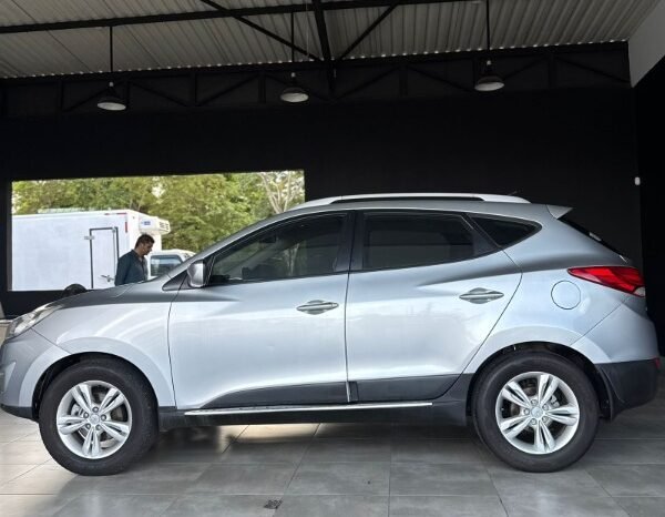 
								Hyundai TUCSON full									