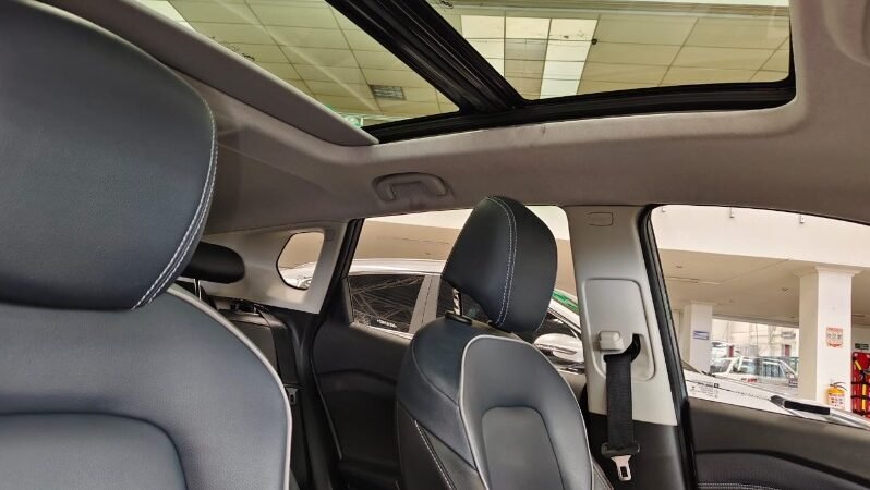 
								Chevrolet Tracker full									