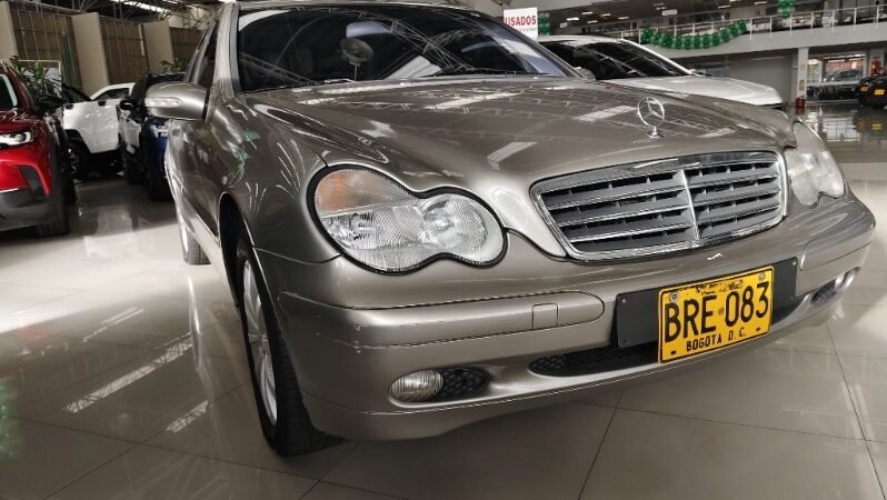 
								Mercedes-Benz kompressor C180 full									
