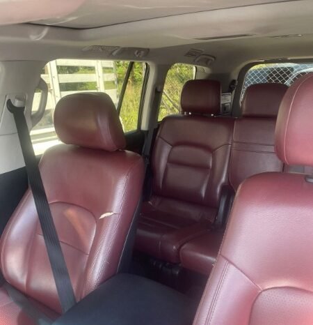 
								Toyota Land Cruiser full									