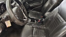 
										Ford Fiesta Titanium full									