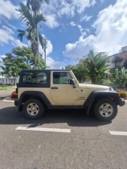 
										Jeep wrangler sport full									