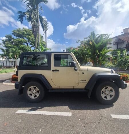 
								Jeep wrangler sport full									