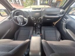 
										Jeep wrangler sport full									