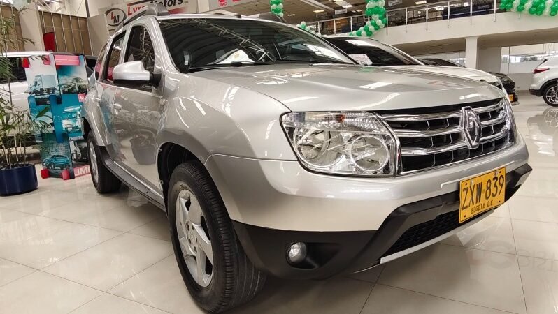 
								Renault Duster full									