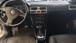 
										Volkswagen Jetta full									