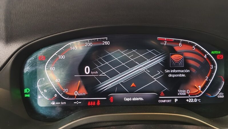 
								Mercedes-Benz X3 xDrive30i full									