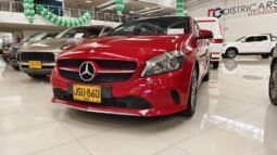
										Mercedes-Benz A200 full									