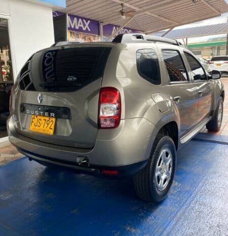 
Renault Duster expression full									